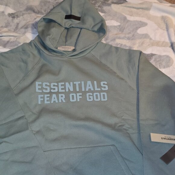 Essentials Fear of God "Sycamore" Hoodies - Picture 2 of 6